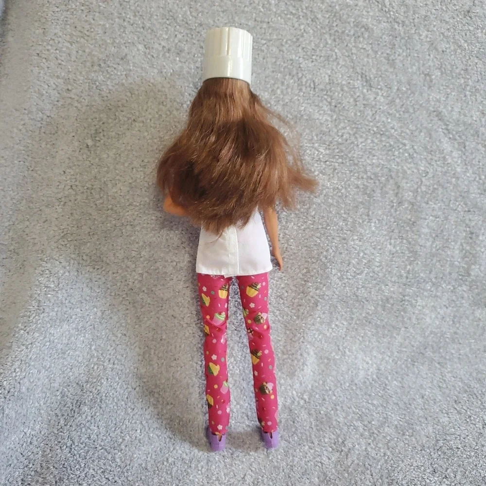 Mattel Barbie I Can Be Anything Pastry Chef Doll‎